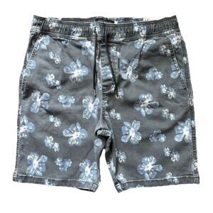 Men’s Gray Flower Print 8” Short NWT - Size M